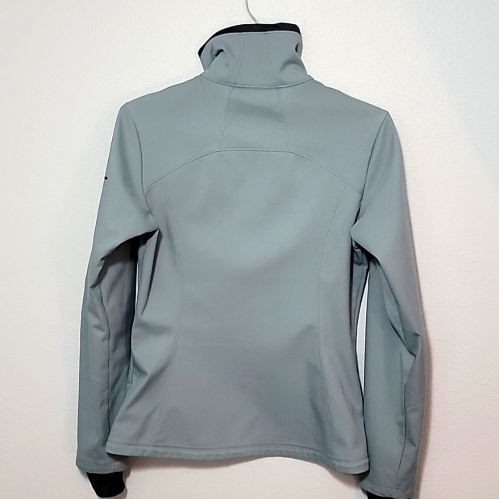 Columbia Titanium Womens Softshell Omni Heat Jacket (XS), Grey with Red Zippers - Picture 2 of 10
